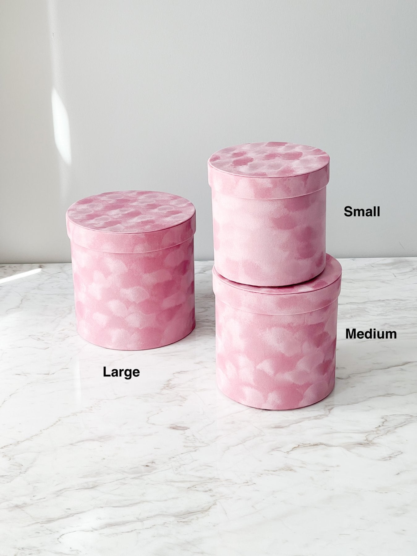 Round Velvet Box (PINK) — Plenty Flowers