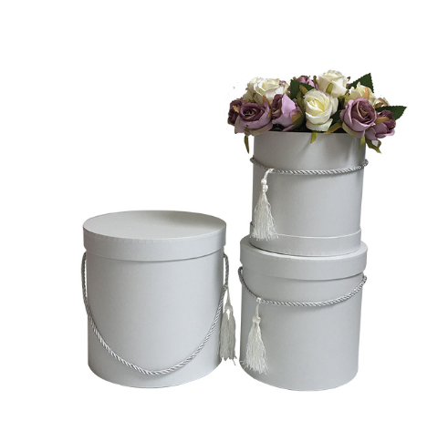 Round Tassle Floral Box (OFF WHITE)